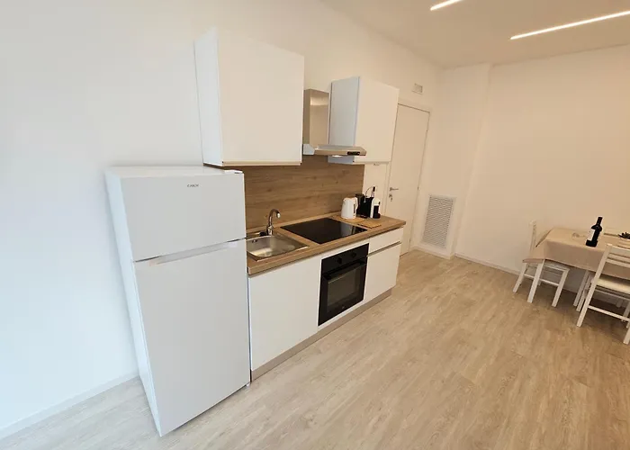 Nicolhouse 20 招待所 巴里