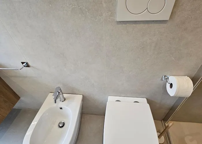 Nicolhouse 20 招待所 巴里