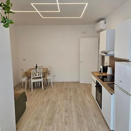 Nicolhouse 20 Pensiune Bari