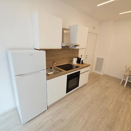 Nicolhouse 20 Pensiune Bari