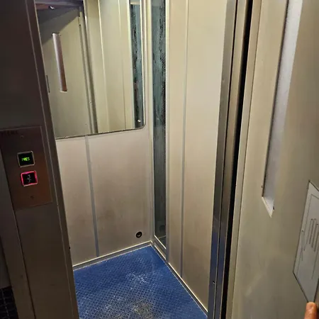 Nicolhouse 20 Pensiune