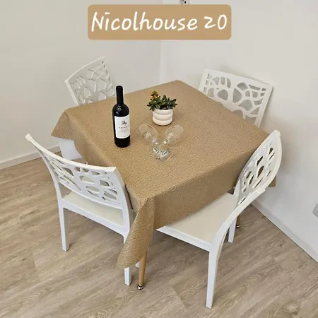招待所 Nicolhouse 20 巴里